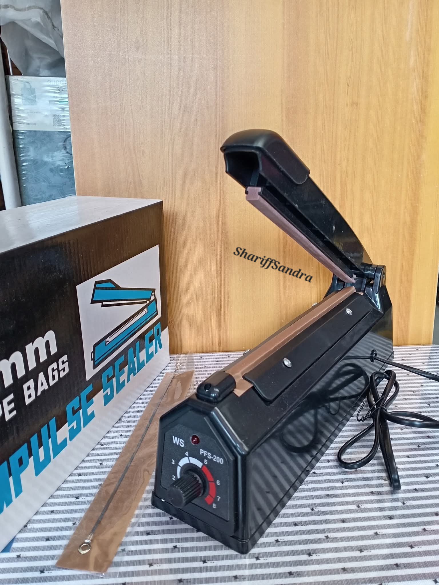 Zhejiang Tianyu Industry Co. Ltd Supplier Factory Manufacturer Make and Sale Plastic Film Poly Bag Heating Sealers Plastic ABS Shell PFS-Series Hand Operated Seal Machines